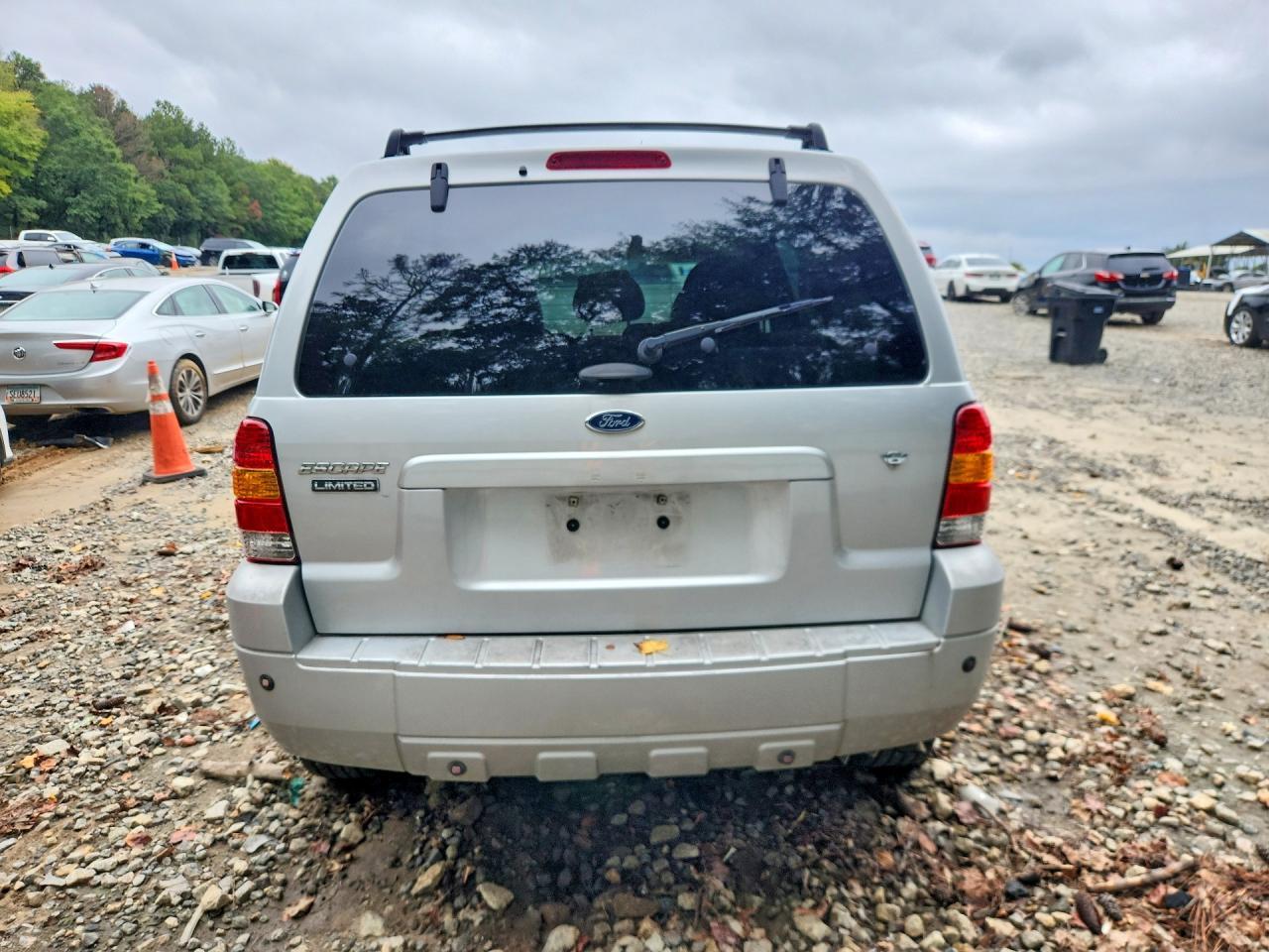 2007 Ford Escape Limited - Фото 6
