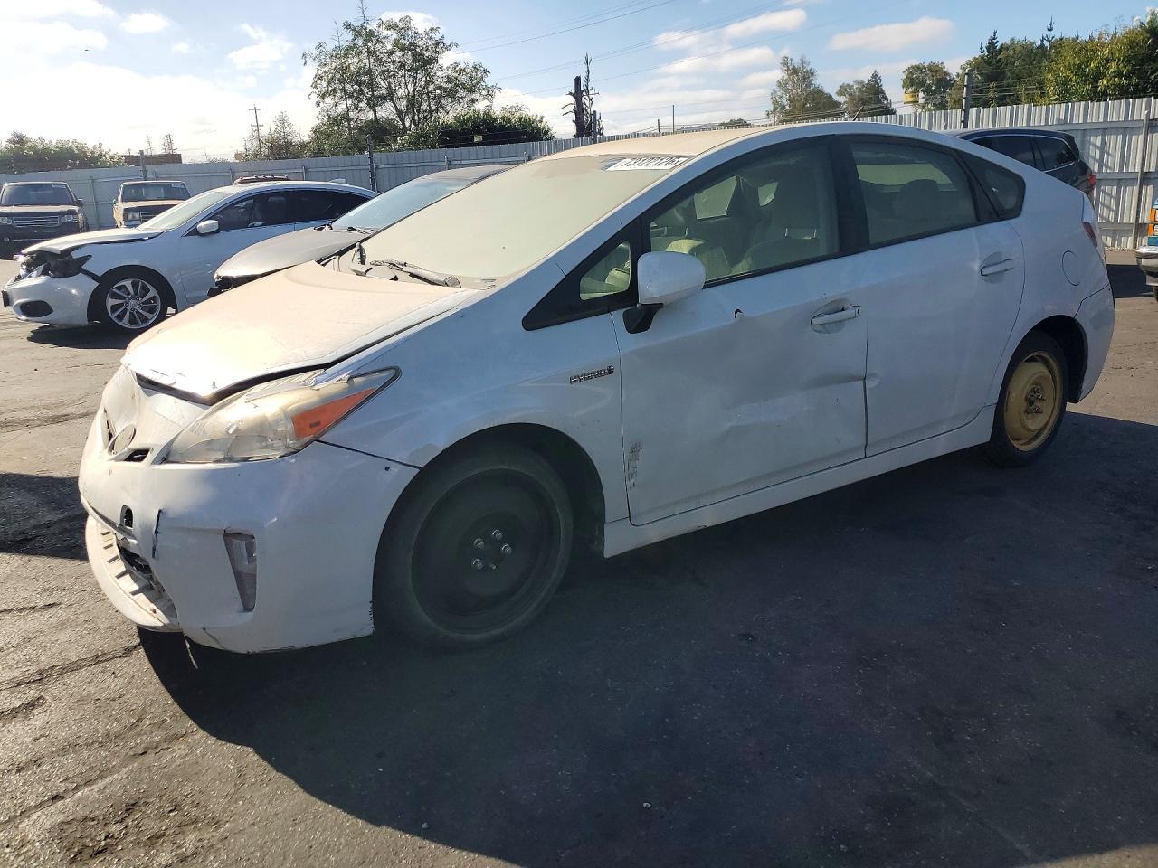 2015 Toyota Prius Two