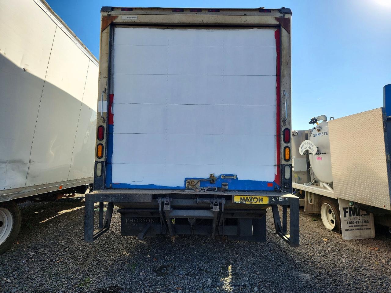 2016 Isuzu Npr Hd Box Truck - Image 6