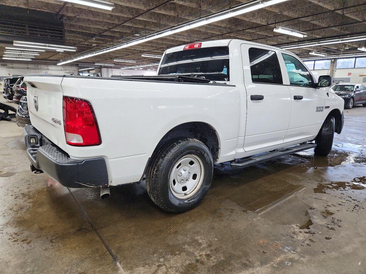 2018 Ram 1500 St - Фото 3