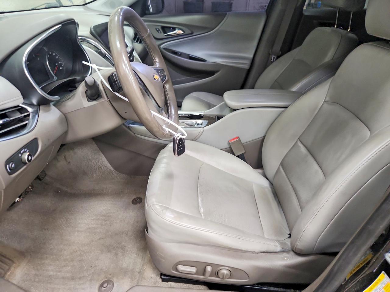 2018 Chevrolet Malibu Premier - Image 7