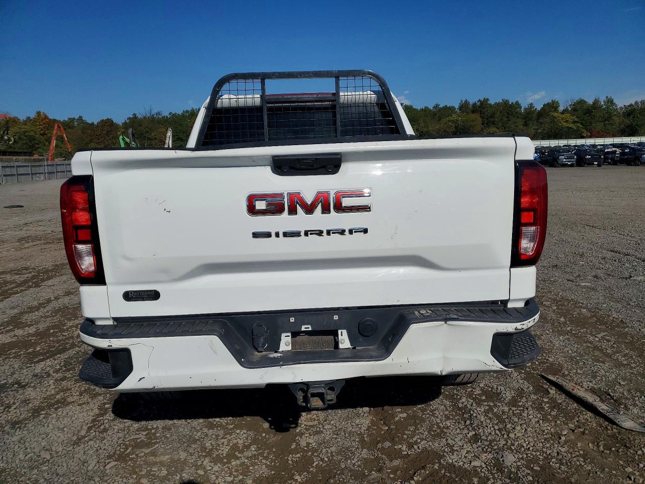 2024 GMC Sierra K1500 - Image 6