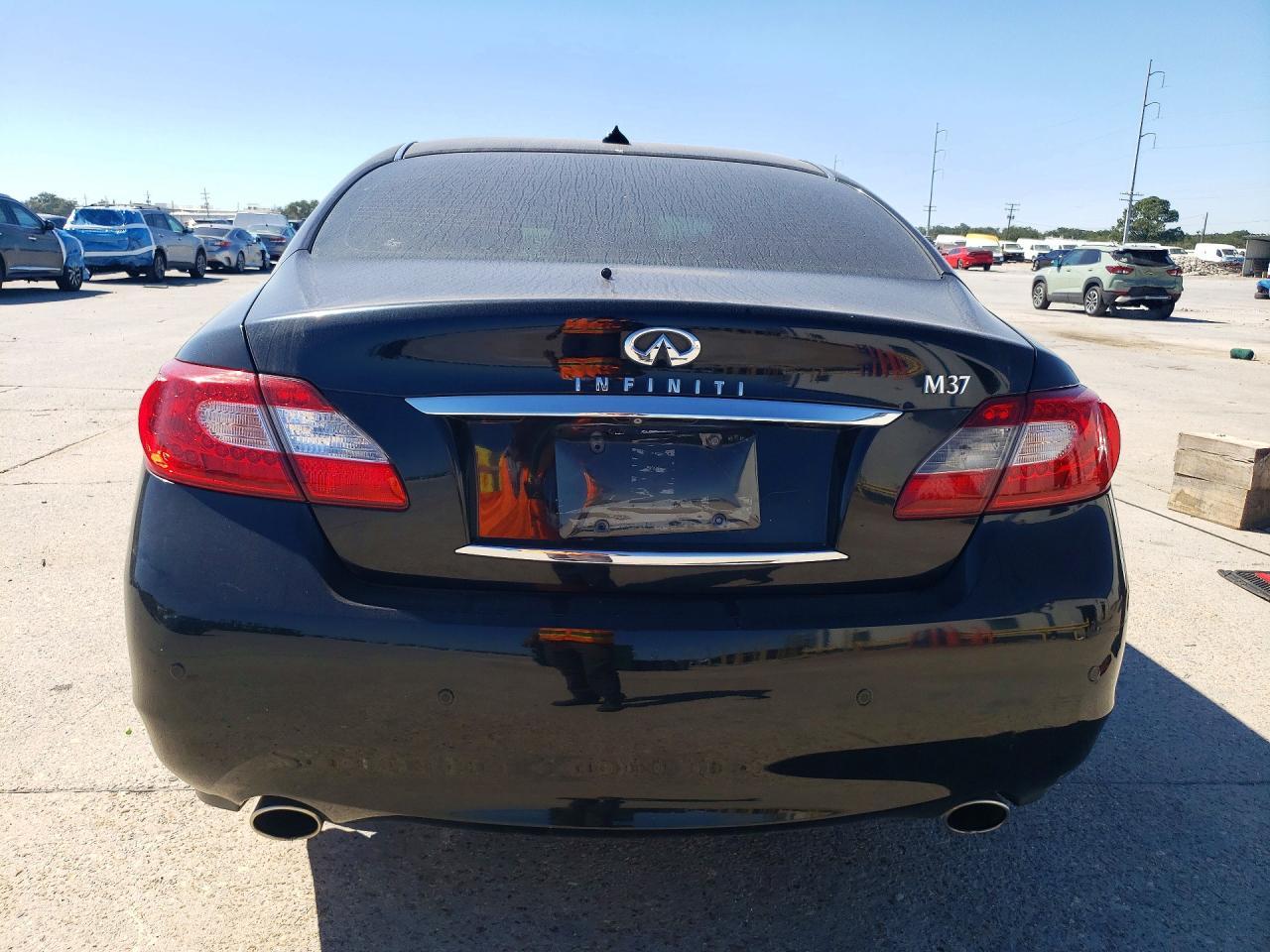 2013 Infiniti M37 Base - Фото 6