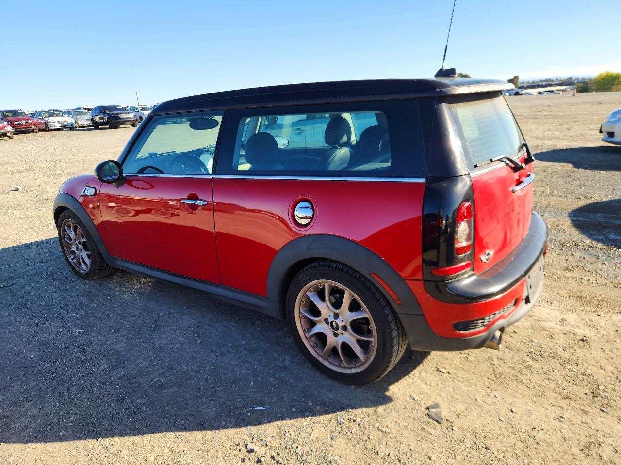 2009 Mini Cooper S Clubman - Image 2