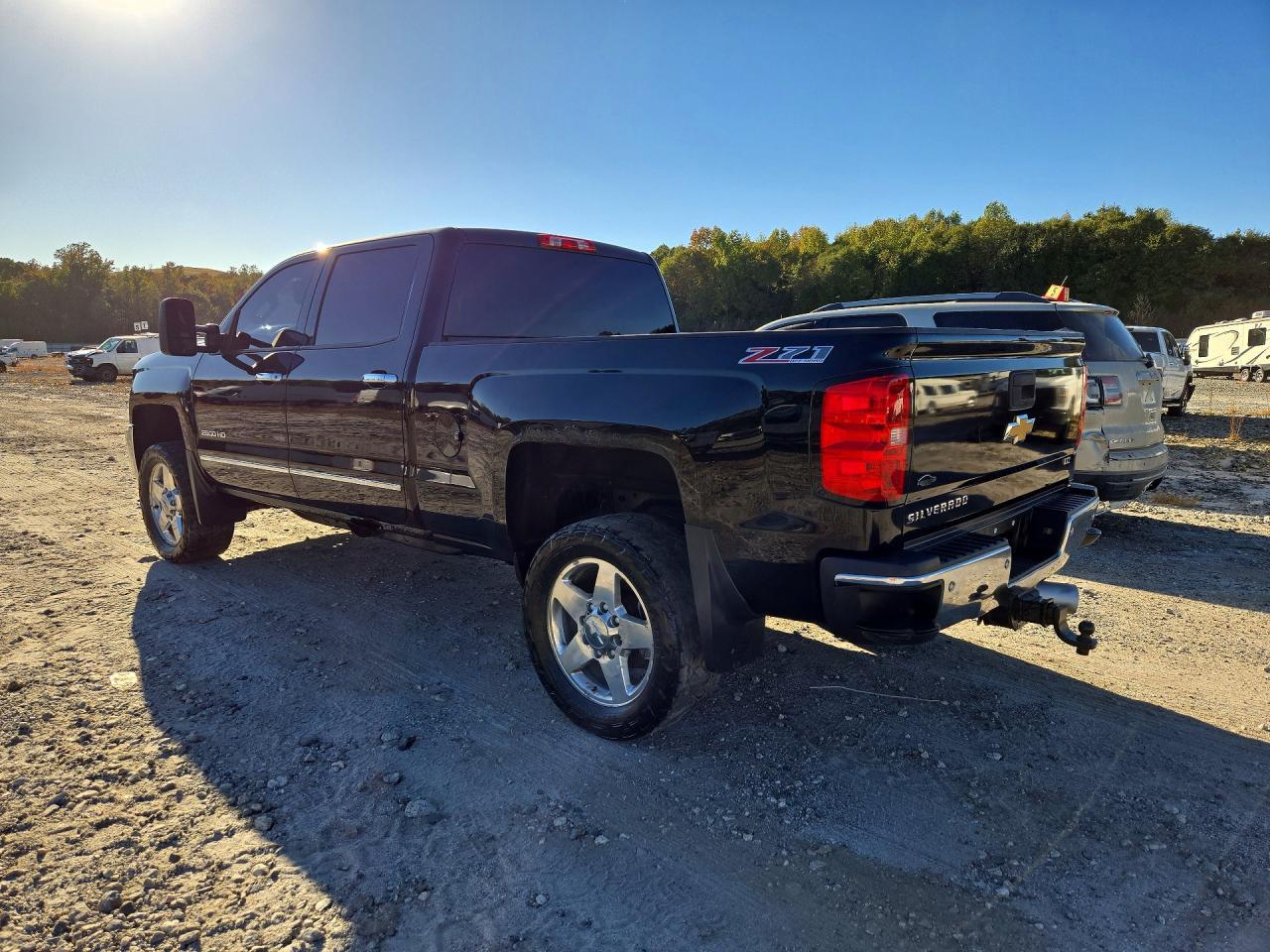 2015 Chevrolet Silverado K2500 Heavy Duty Ltz - Фото 2