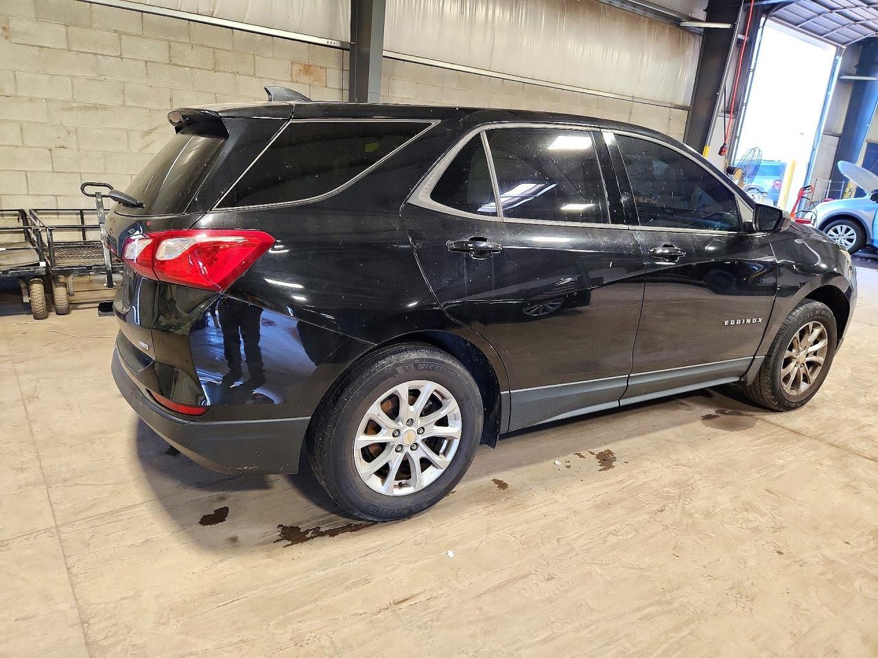 2019 Chevrolet Equinox Ls - Image 3