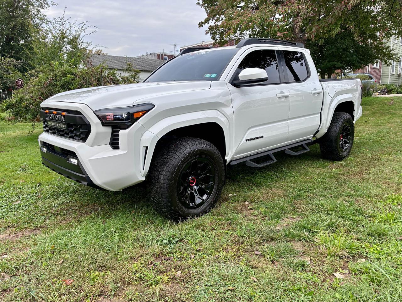 2024 Toyota Tacoma Sr