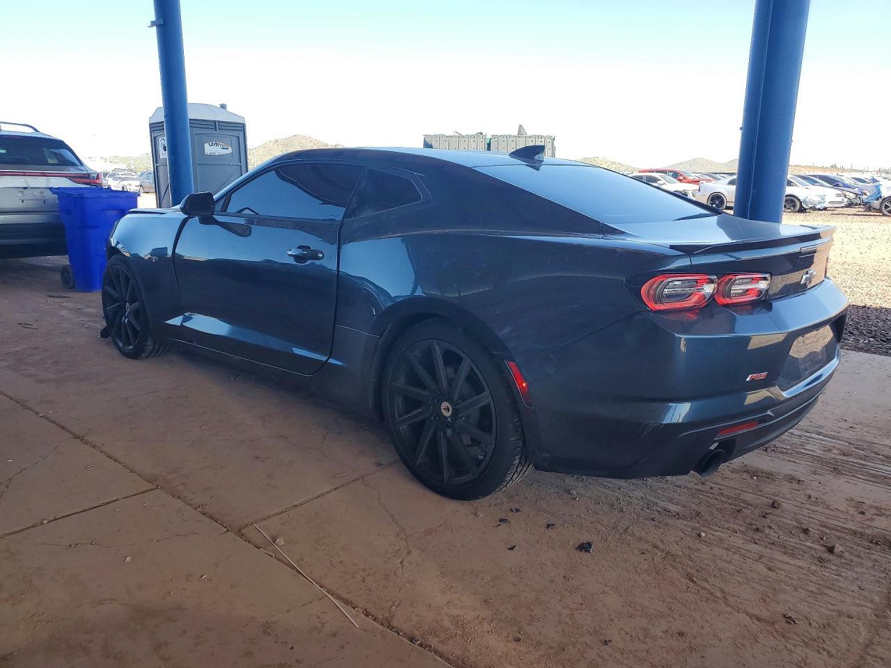 2021 Chevrolet Camaro Lt - Image 2