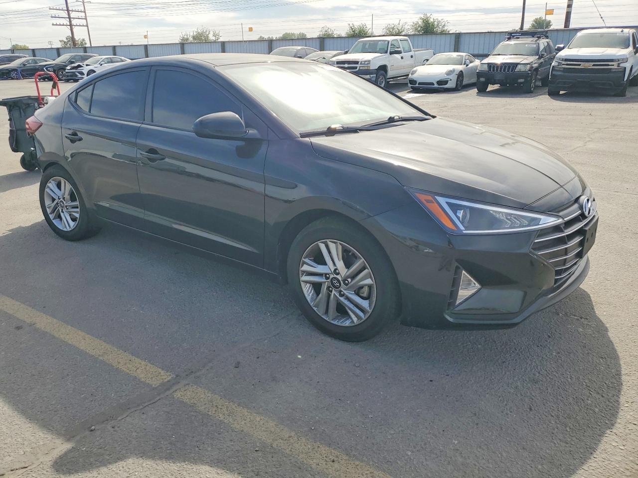 2020 Hyundai Elantra Sel - Фото 4