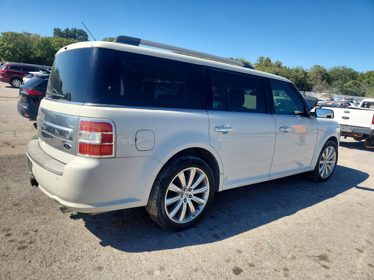 2014 Ford Flex Limited - Image 3