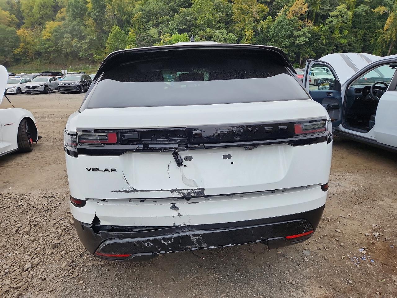 2026 Land Rover Range Rover Velar S - Image 6
