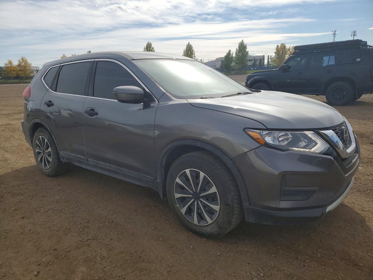 2018 Nissan Rogue S - Фото 4