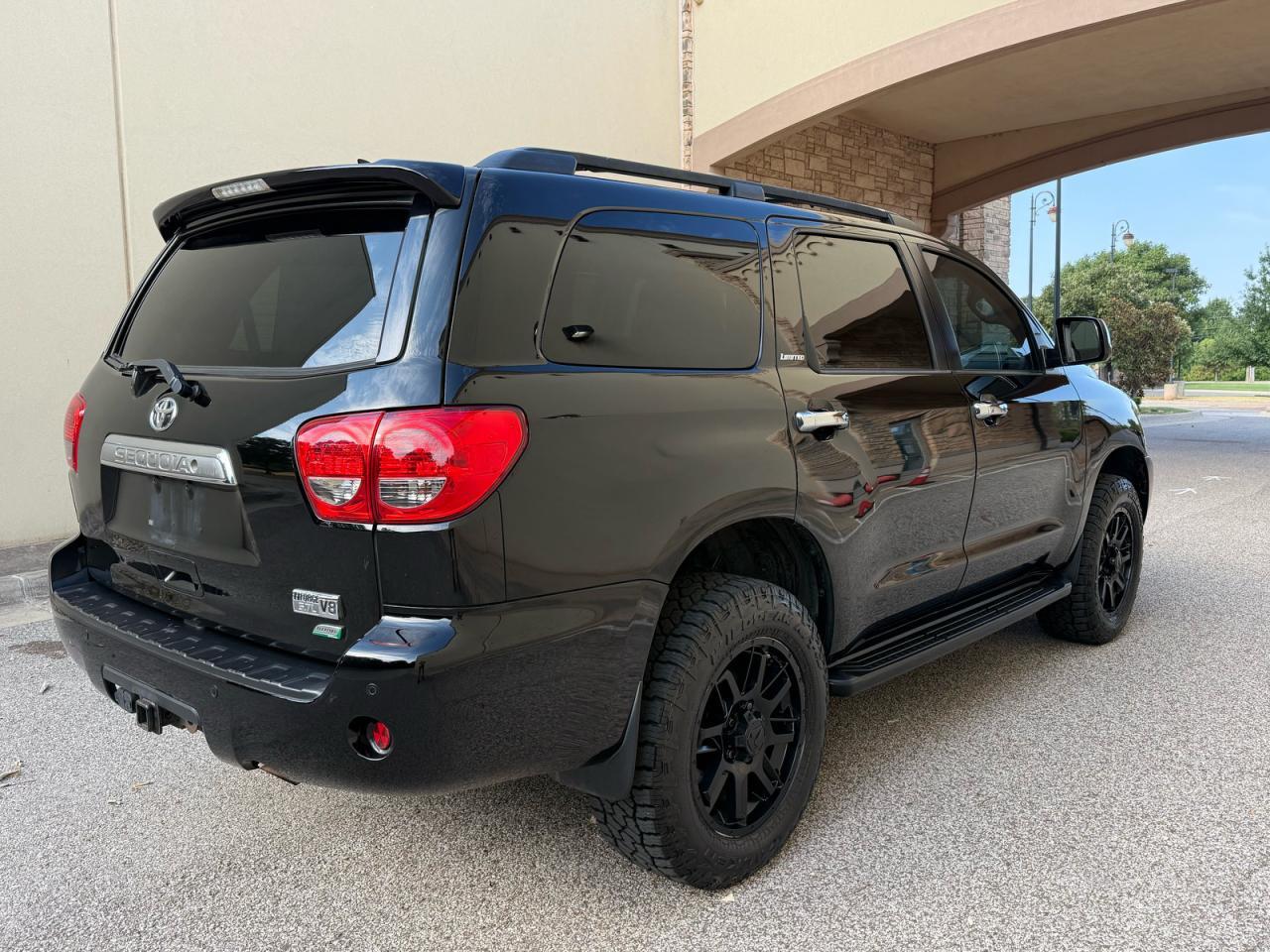2014 Toyota Sequoia Limited - Фото 4