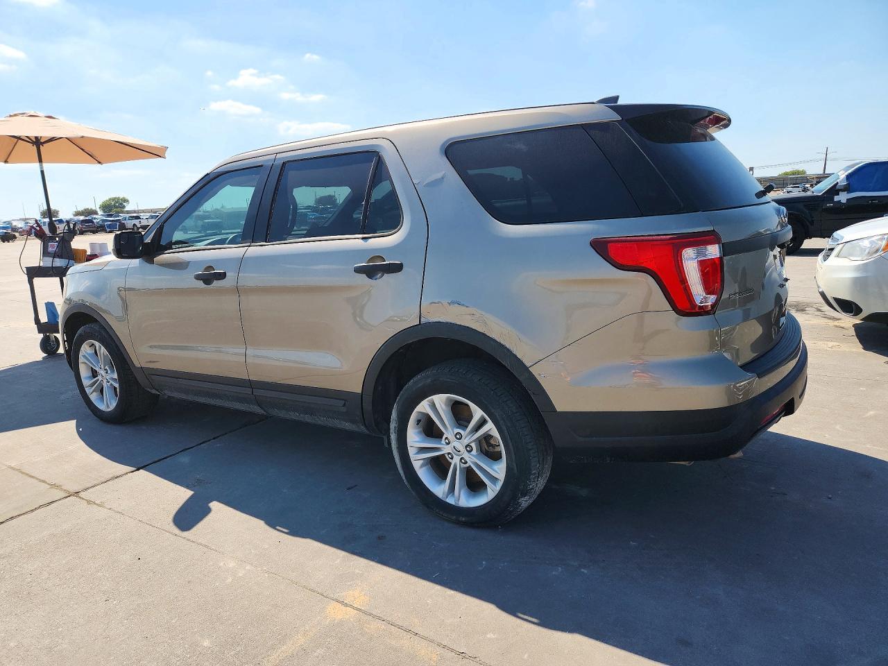 2019 Ford Explorer Police Interceptor - Фото 2