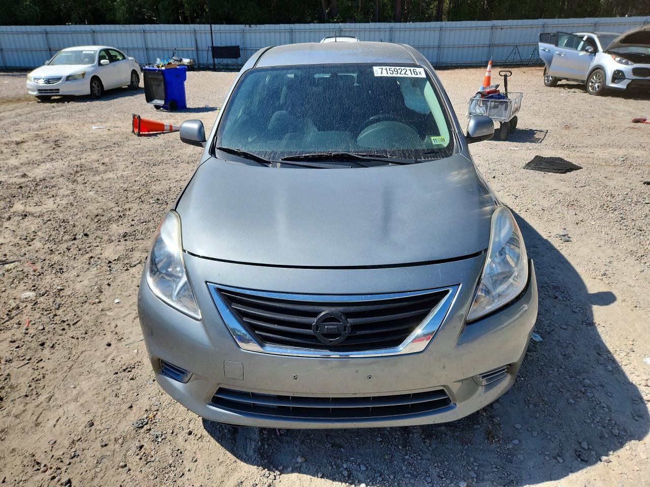 2013 Nissan Versa 1.6 S - Фото 5