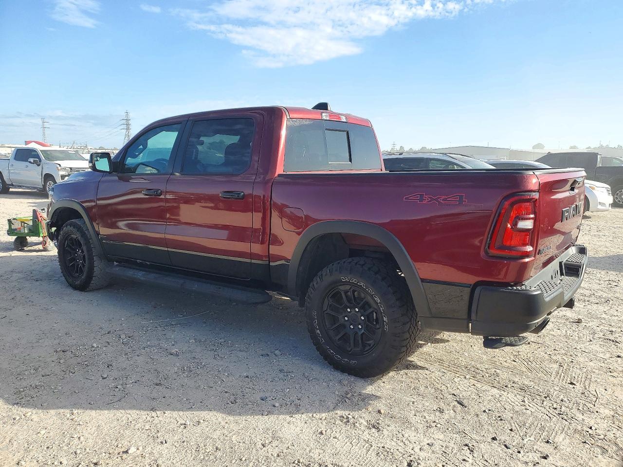 2026 Ram 1500 Rebel - Фото 2