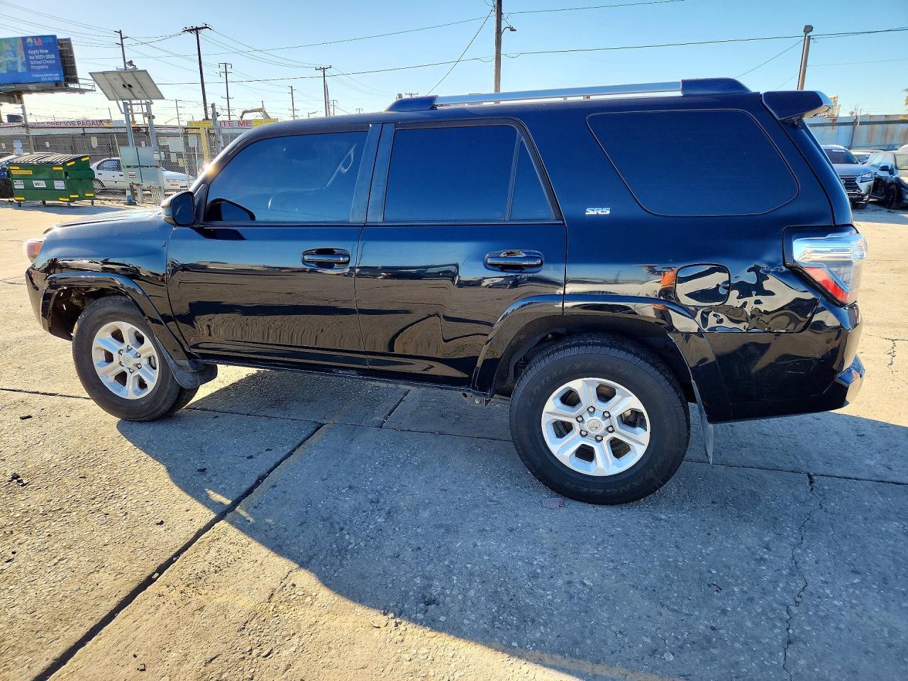 2021 Toyota 4Runner Sr5 - Image 2