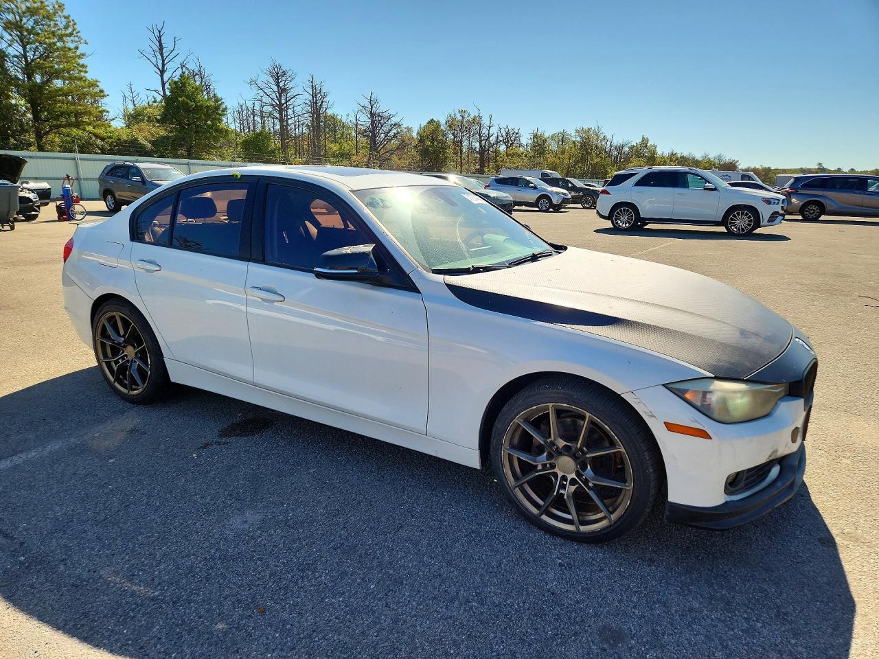 2014 BMW 328 Xi Sulev - Image 4