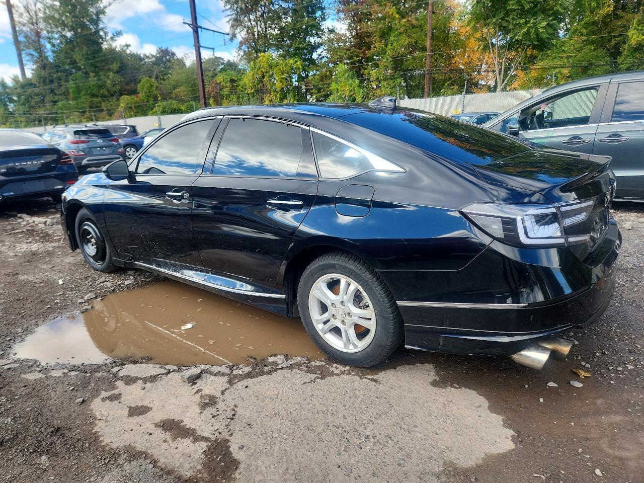 2020 Honda Accord Touring - Фото 2