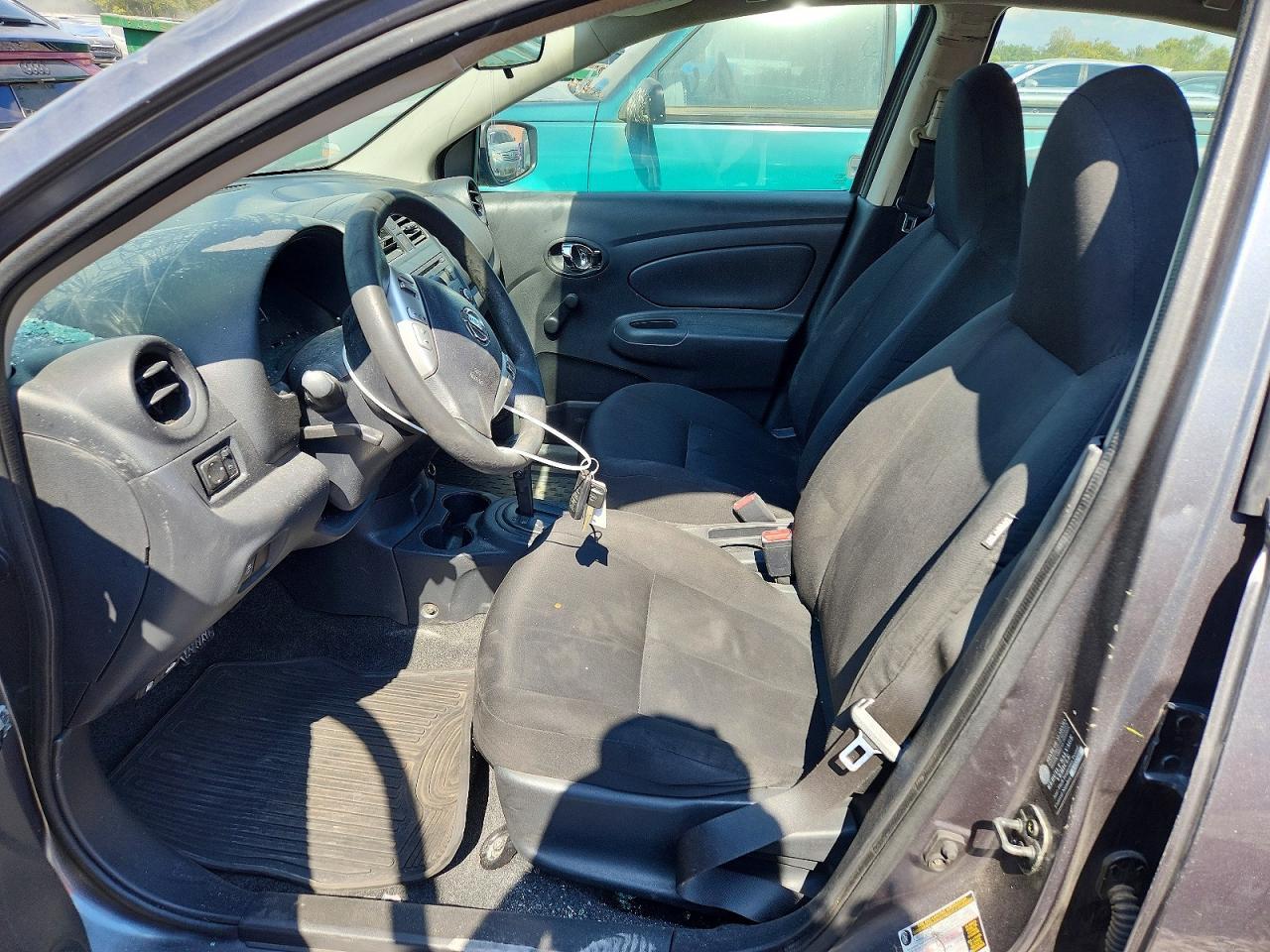 2017 Nissan Versa 1.6 S Plus - Фото 7