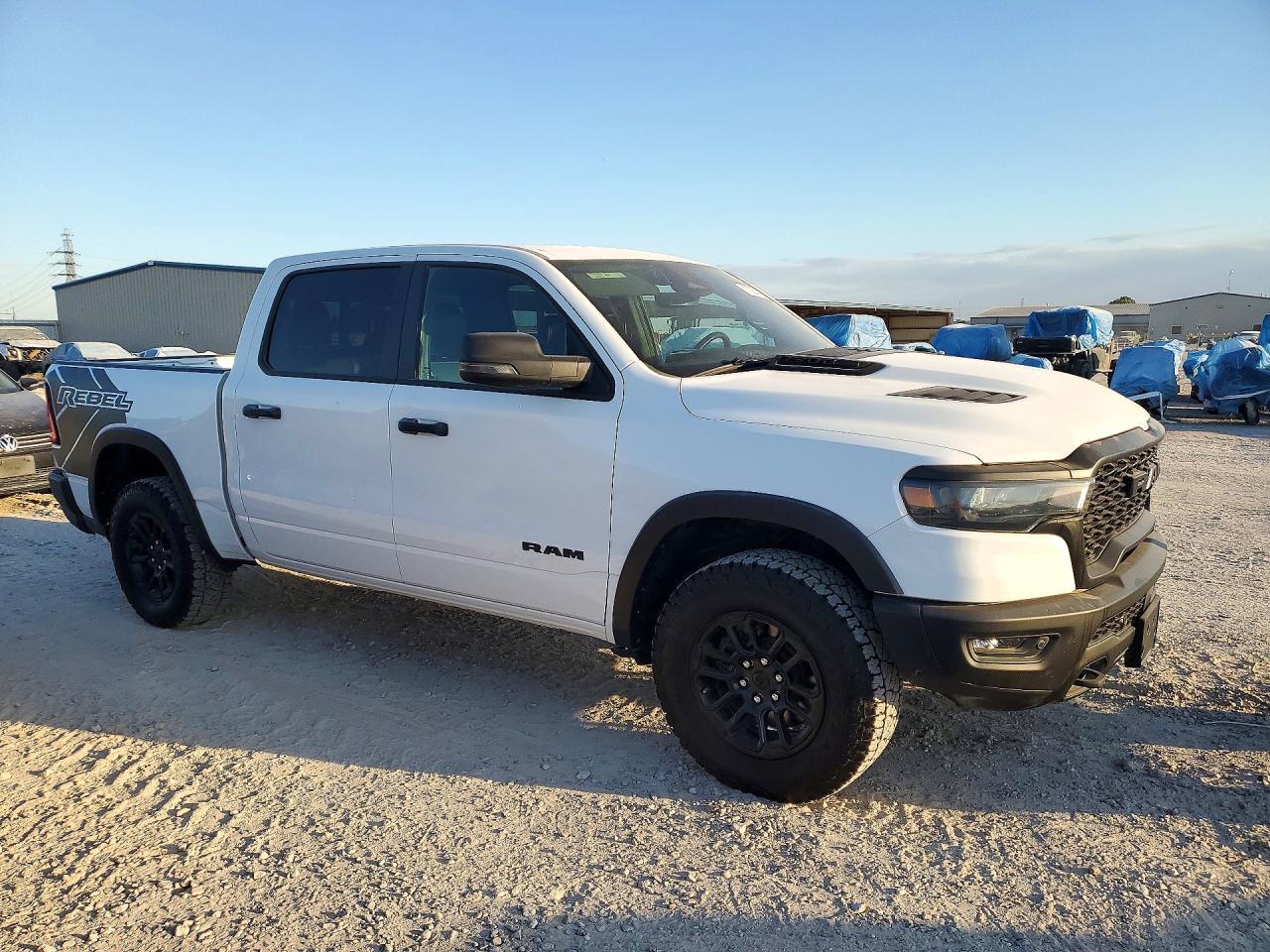 2025 Ram 1500 Rebel - Фото 4
