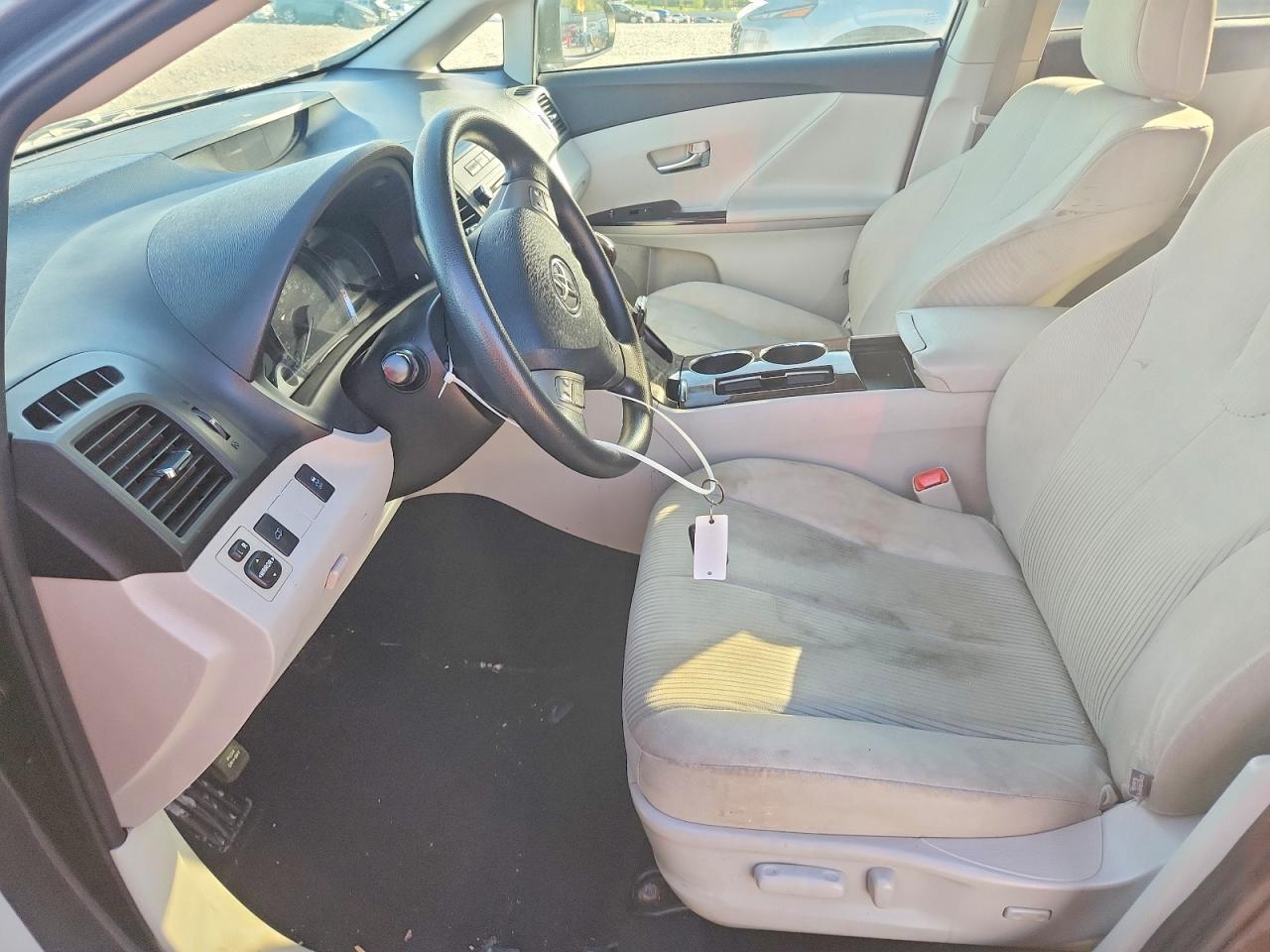 2011 Toyota Venza Awd 4Cyl - Image 7