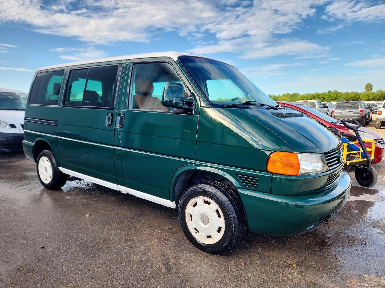 2000 Volkswagen Eurovan Gls - Фото 4