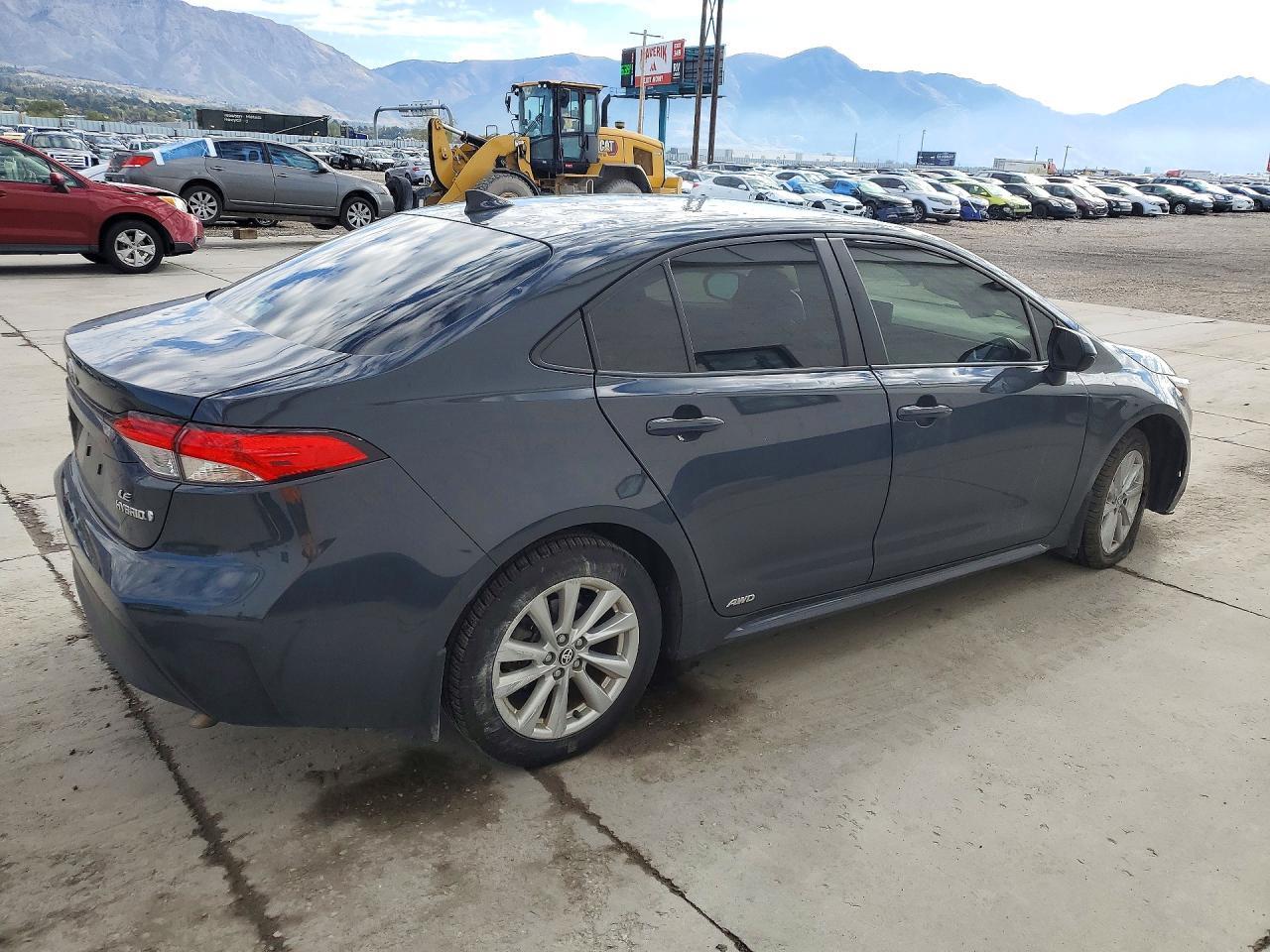 2023 Toyota Corolla Hybrid Le - Фото 3