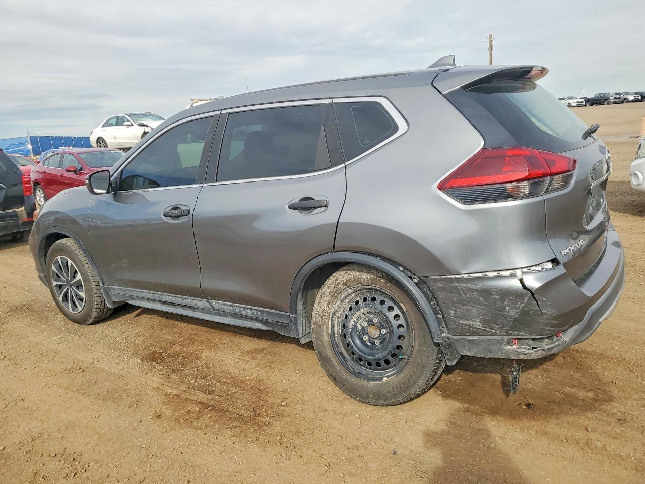2018 Nissan Rogue S - Фото 2