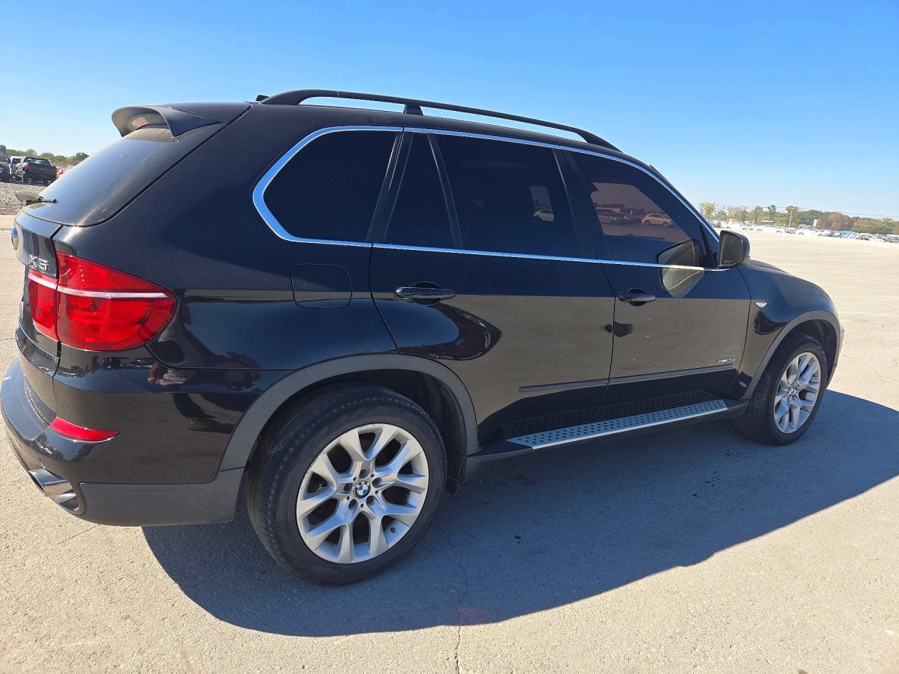 2013 BMW X5 xDrive35I - Фото 3