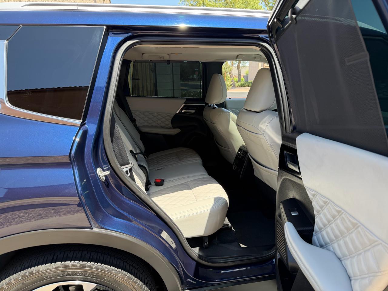 2023 Mitsubishi Outlander Sel - Фото 6