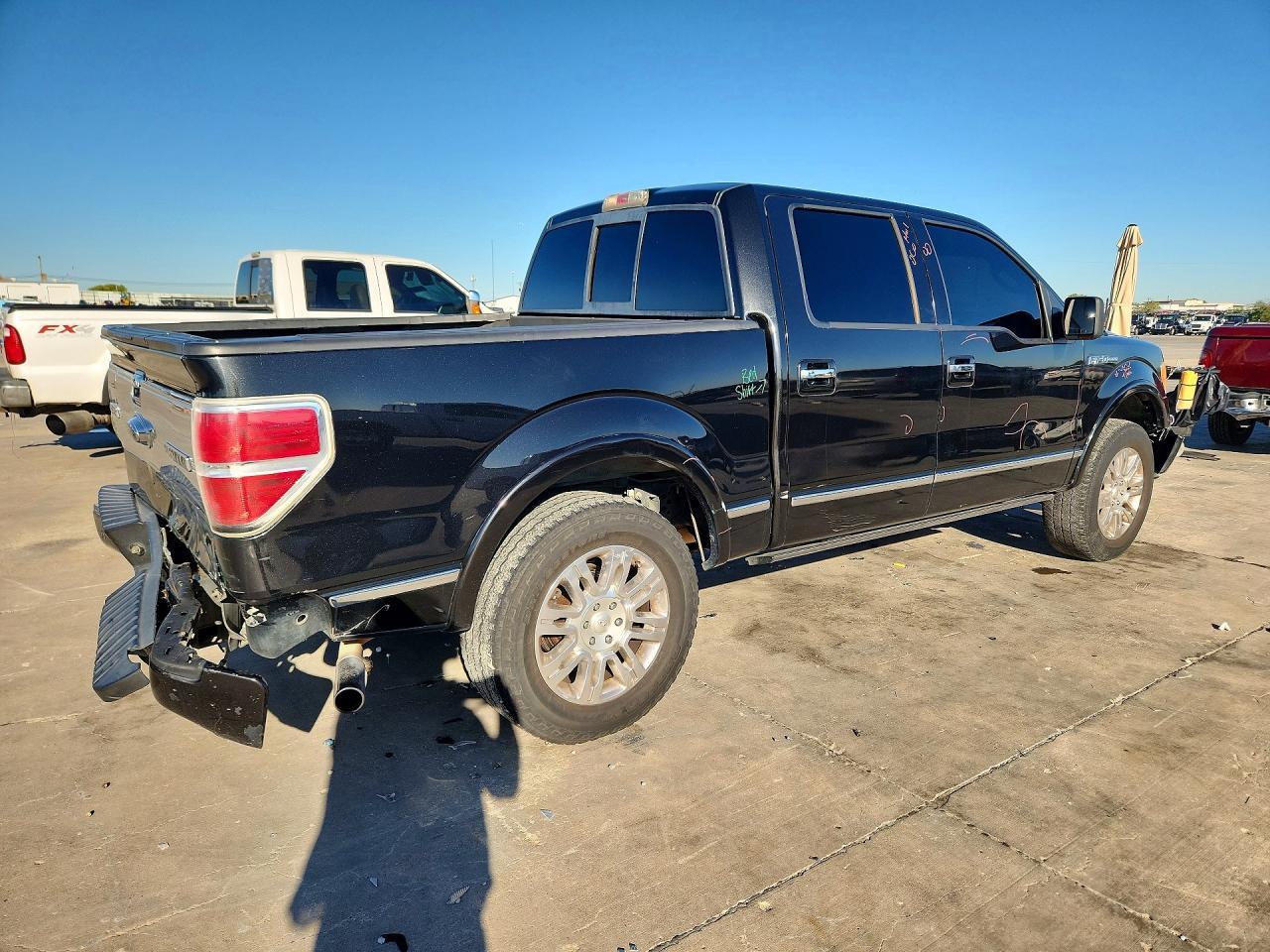 2010 Ford F150 Platinum - Image 3