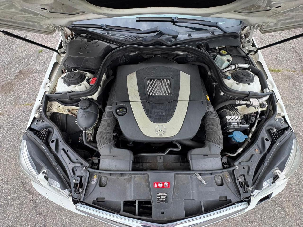 2011 Mercedes-Benz E 350 4Matic - Image 7