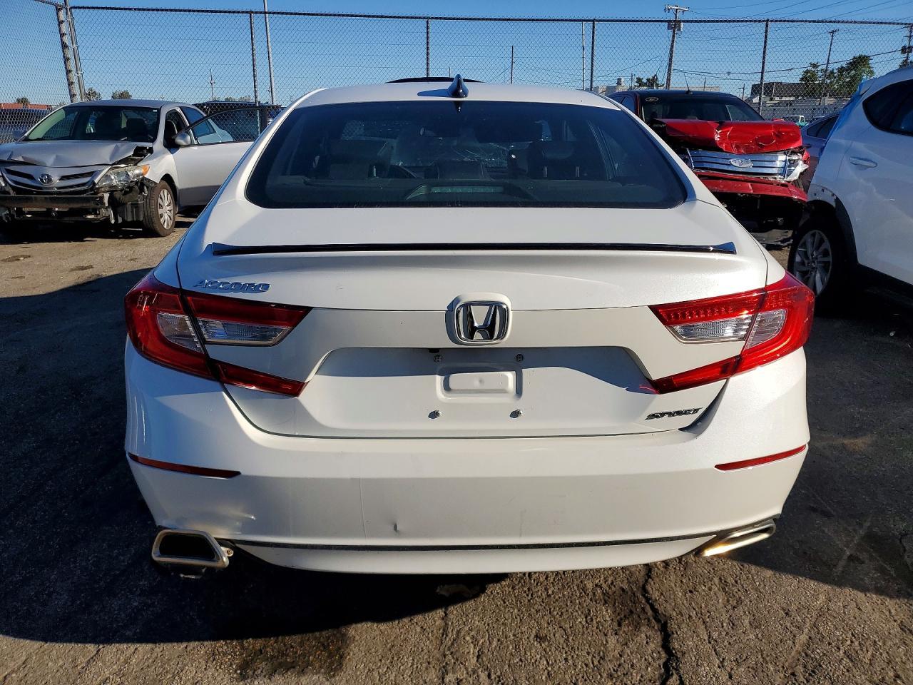 2022 Honda Accord Sport - Image 6