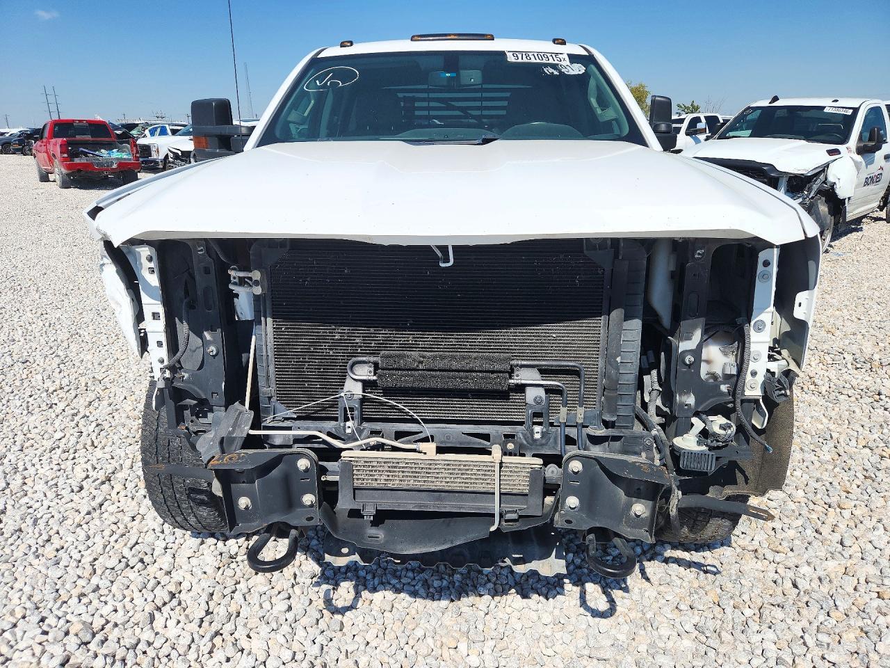 2019 Chevrolet Silverado K2500 Heavy Duty - Фото 5