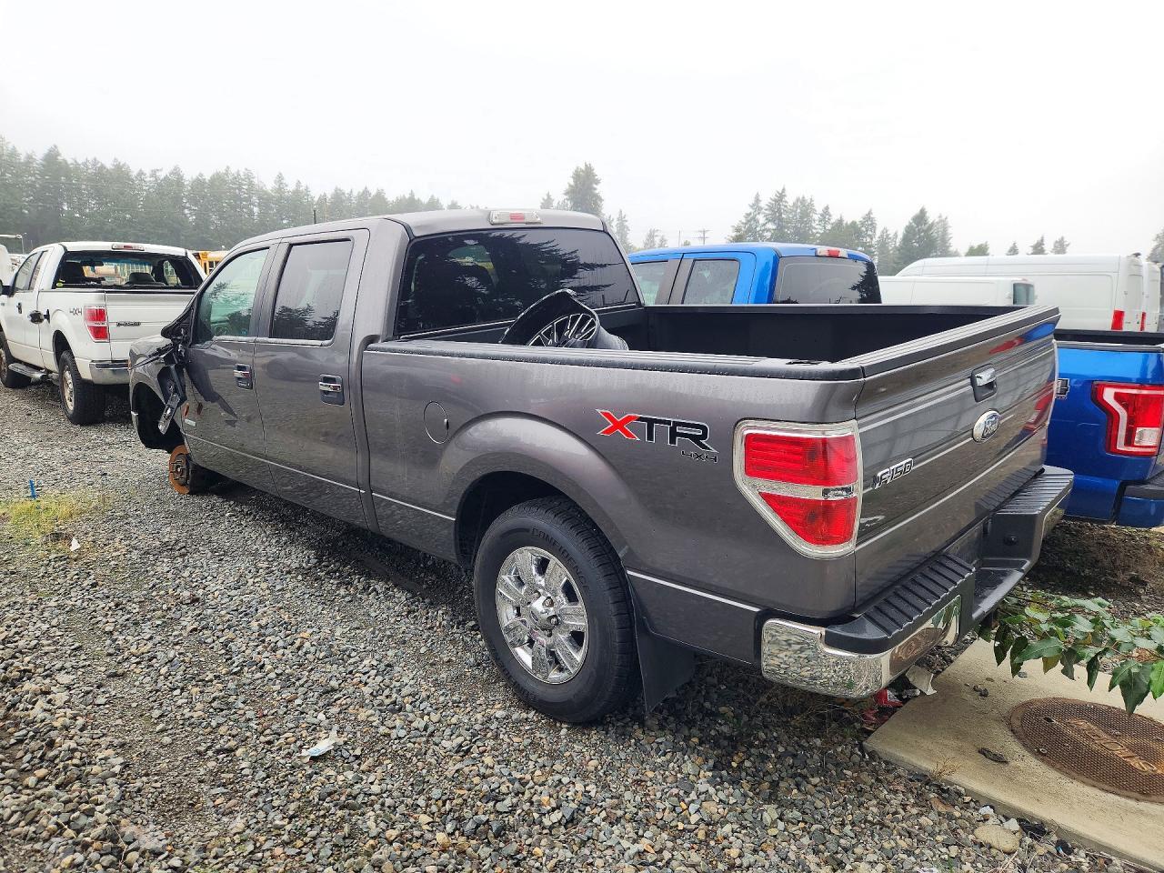 2011 Ford F150 Supercrew - Фото 2