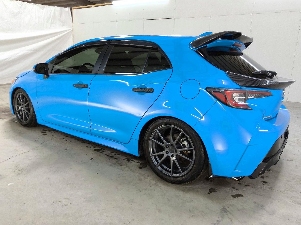 2022 Toyota Corolla Hatchback Se - Фото 2