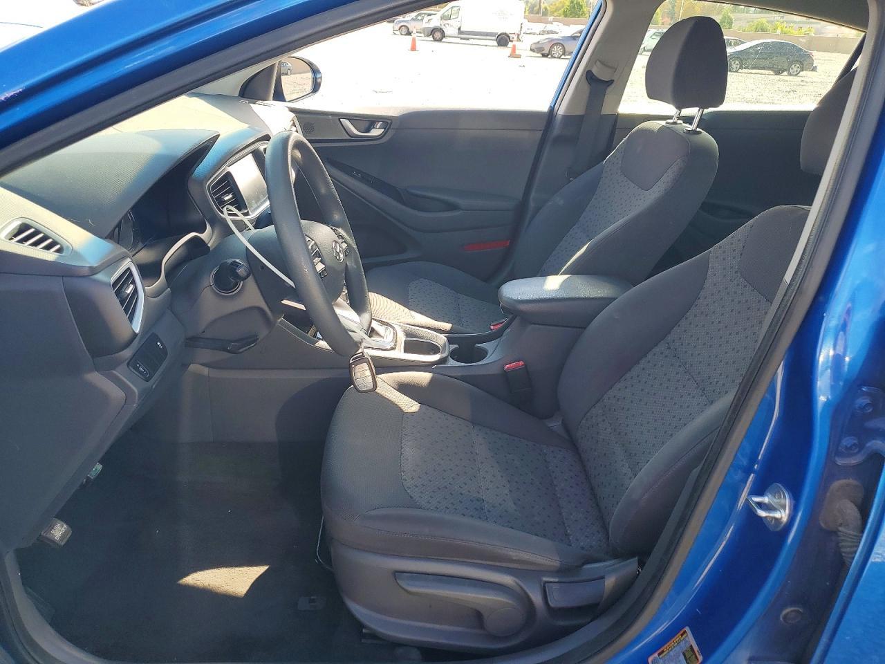 2018 Hyundai Ioniq Blue - Фото 7