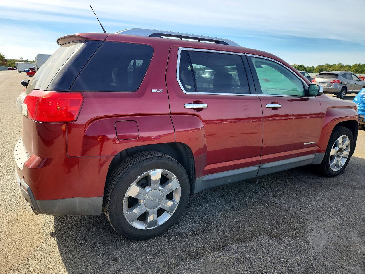 2010 GMC Terrain Slt - Image 3