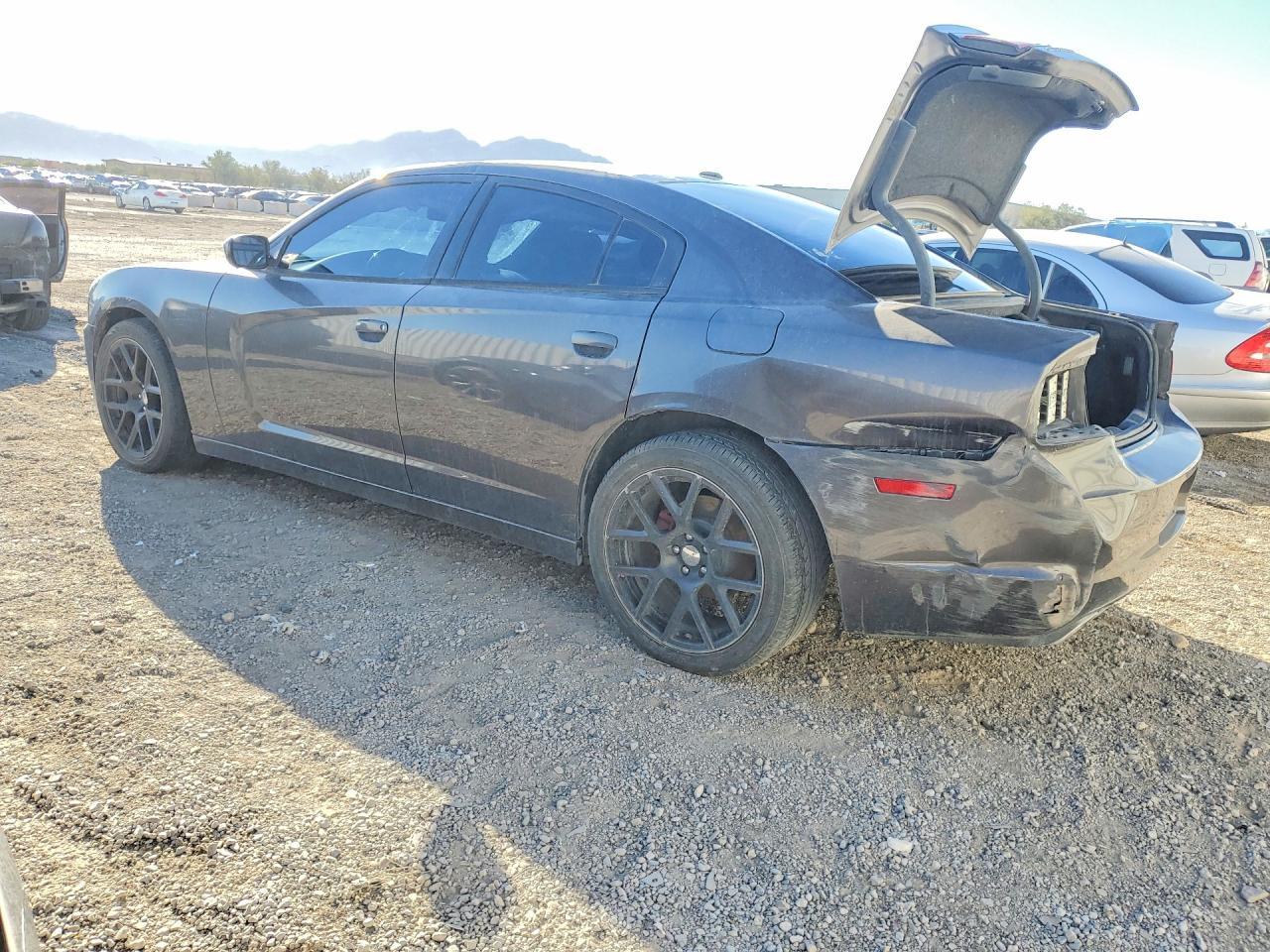 2014 Dodge Charger Se - Фото 2