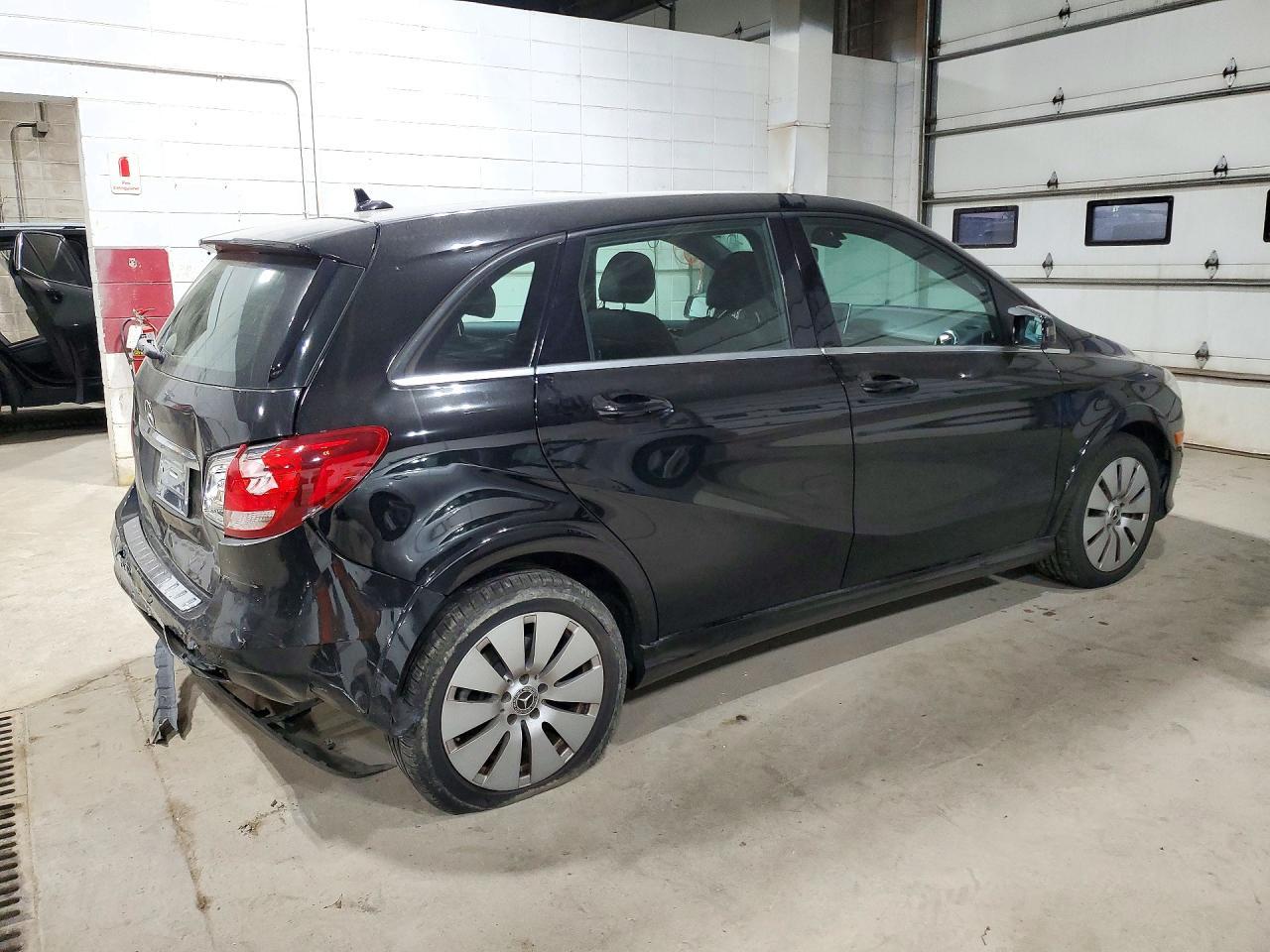 2017 Mercedes-Benz B 250E - Фото 3