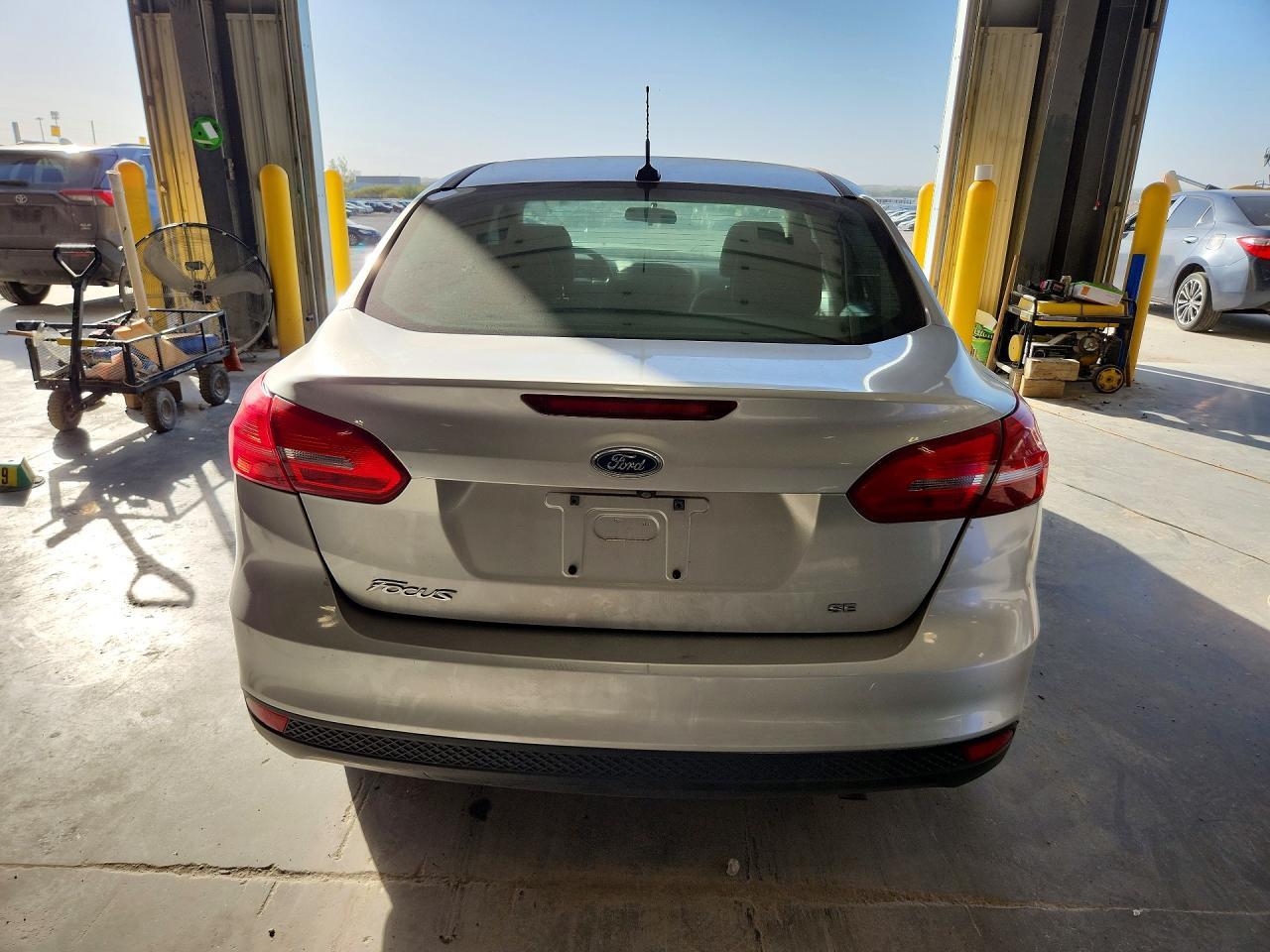 2017 Ford Focus Se - Фото 6