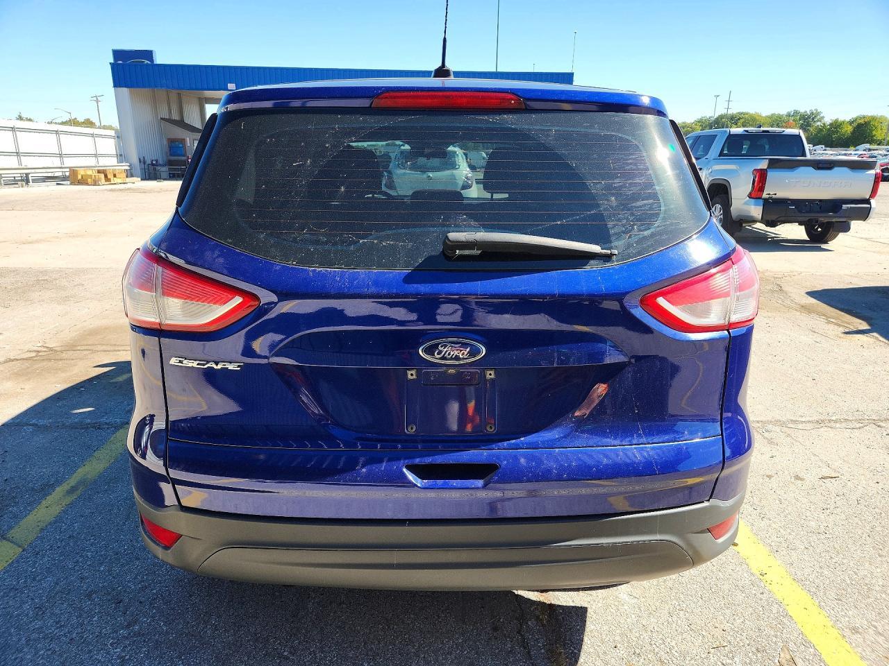 2016 Ford Escape S - Image 6