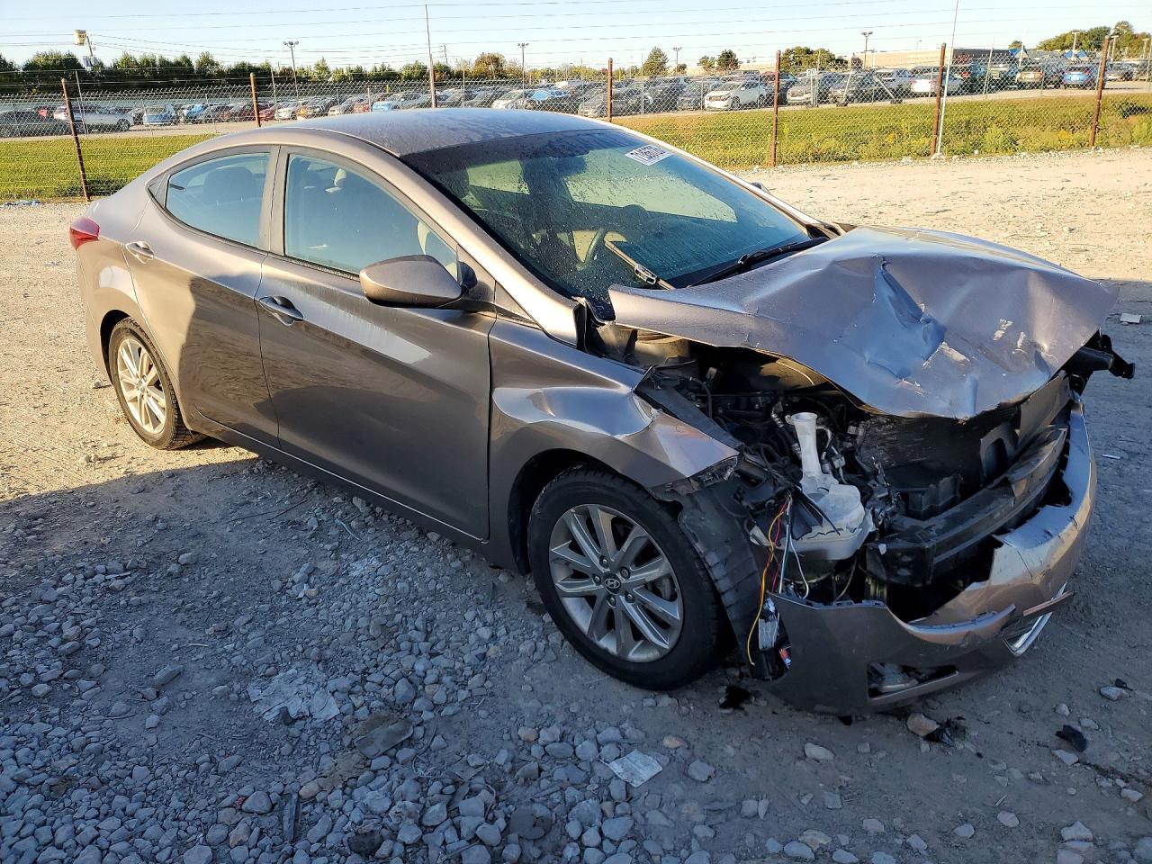2016 Hyundai Elantra Se - Фото 4