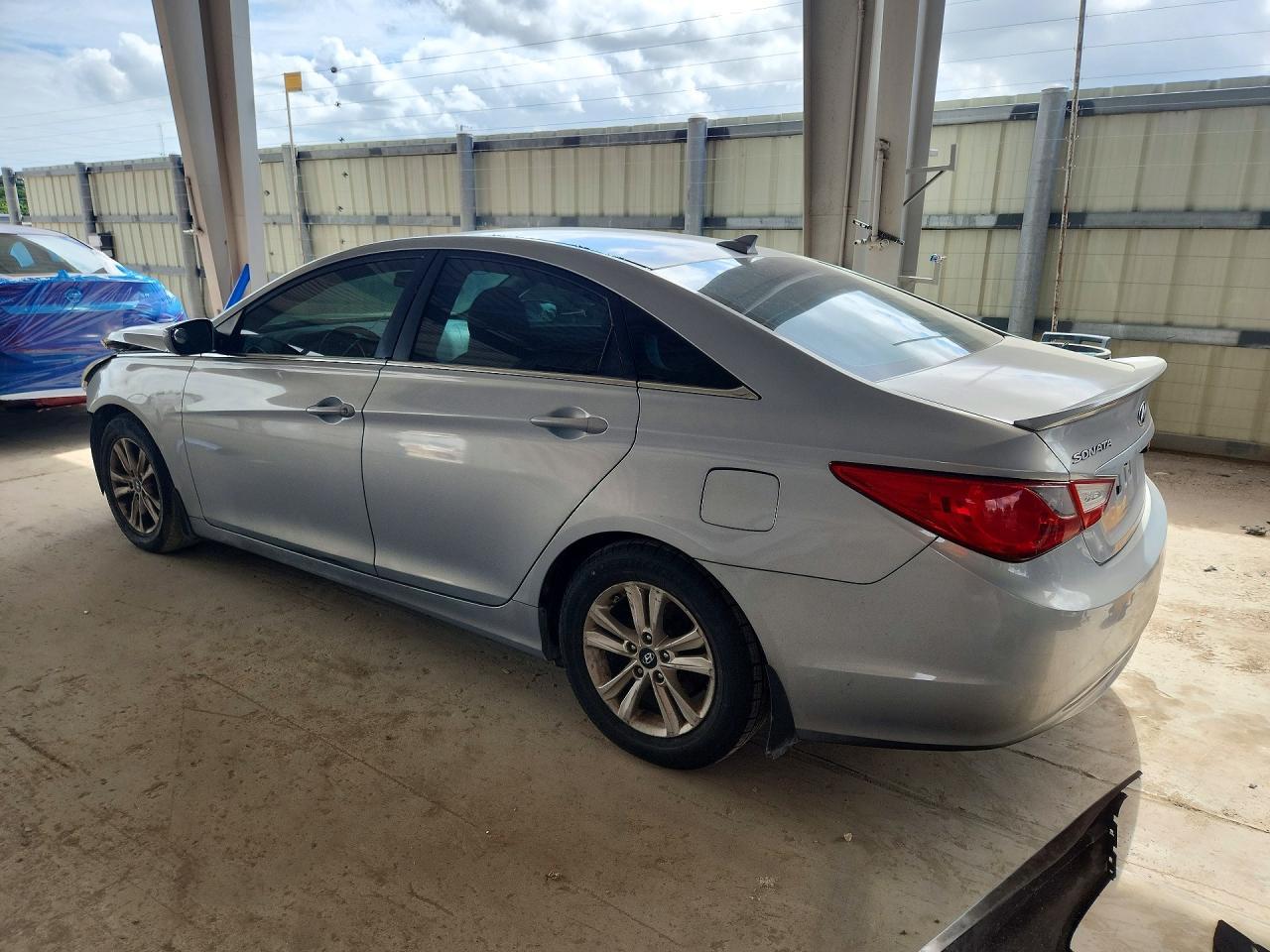 2013 Hyundai Sonata Gls - Фото 2