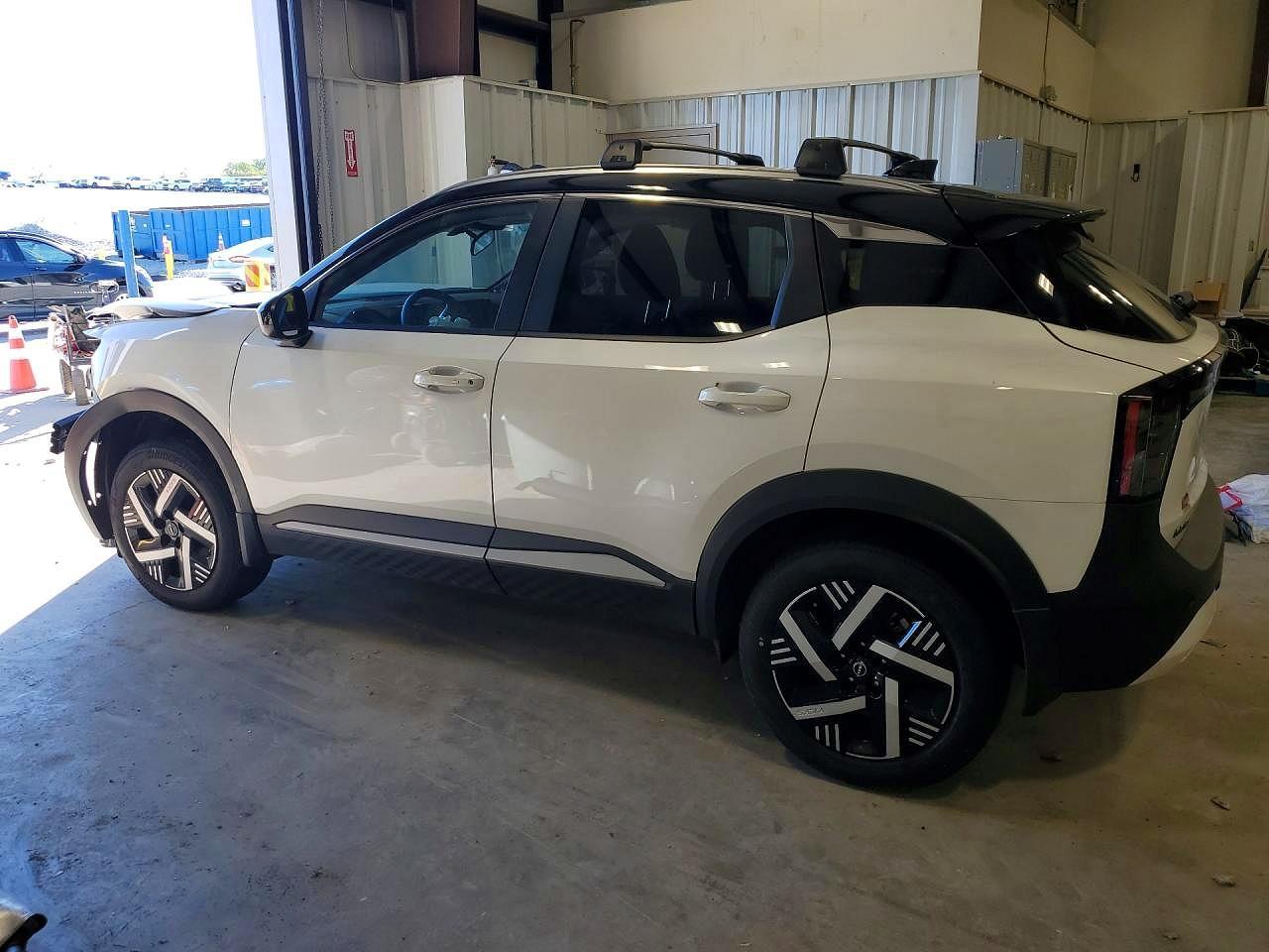 2026 Nissan Kicks Sv - Image 2