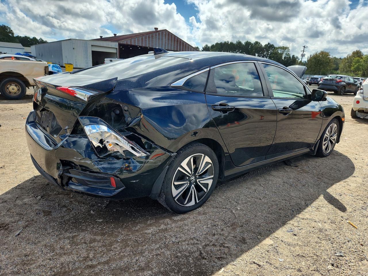 2017 Honda Civic Ex - Фото 3