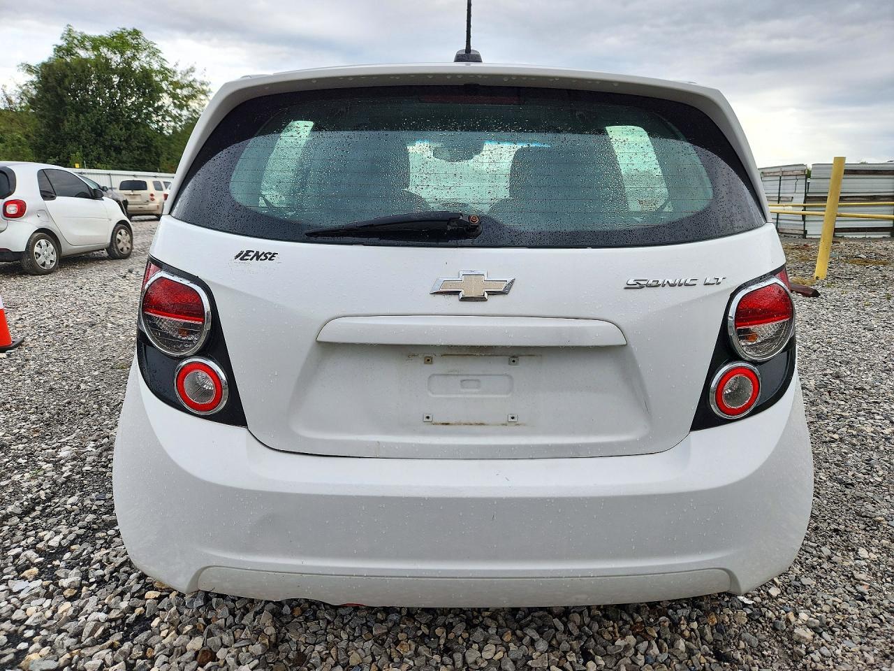 2016 Chevrolet Sonic Lt - Фото 6