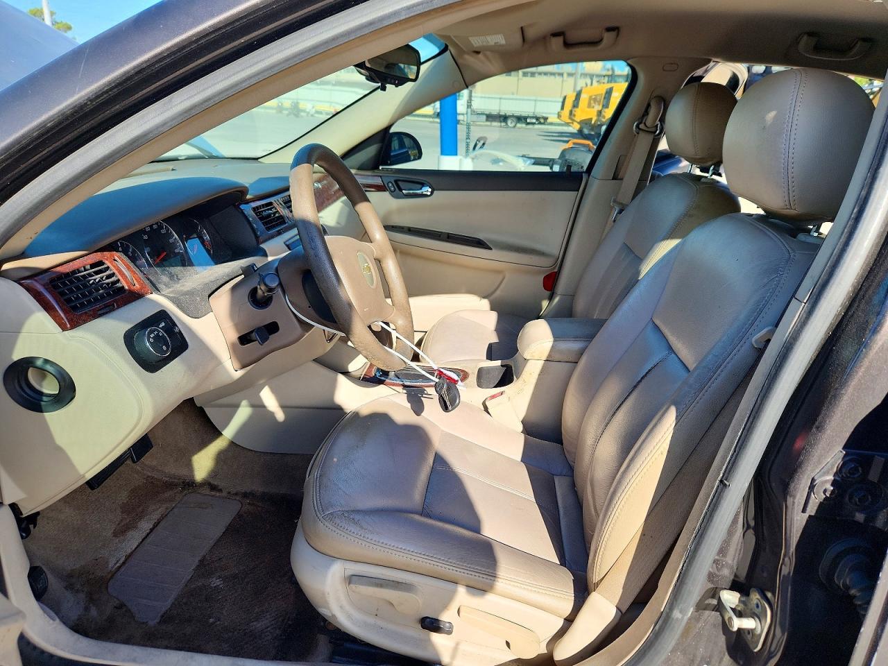 2008 Chevrolet Impala Lt - Image 7