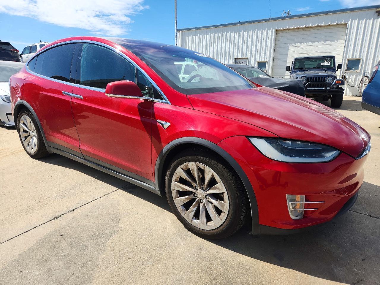 2018 Tesla Model X - Фото 4